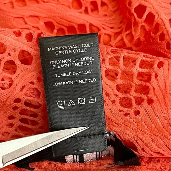 Ali Miles Cowl Neck Tunic Top Size Medium Cami Lined Raspberry Rose Eyelet - Picture 8 of 8